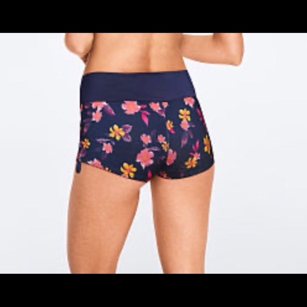 SOLD🔥🔥🔥🔥🔥Gym to Swim Ultimate Shorts - Picture 2 of 2